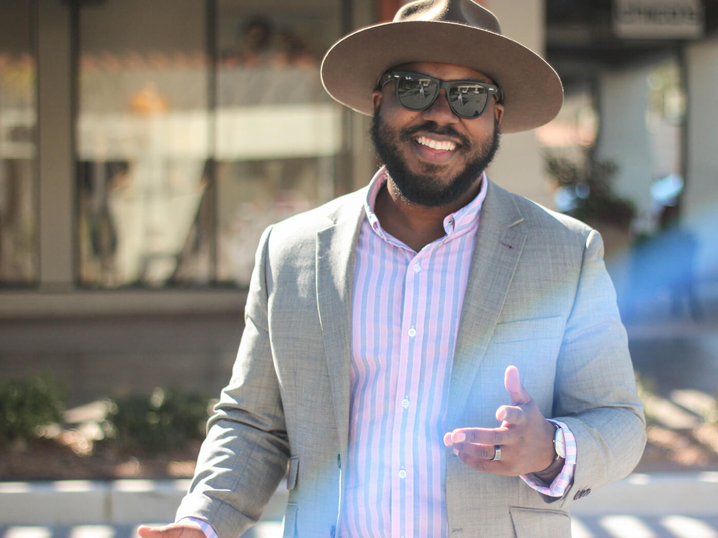 How To Wear Lighter Colors with Notoriously Dapper | Stitch Fix Men