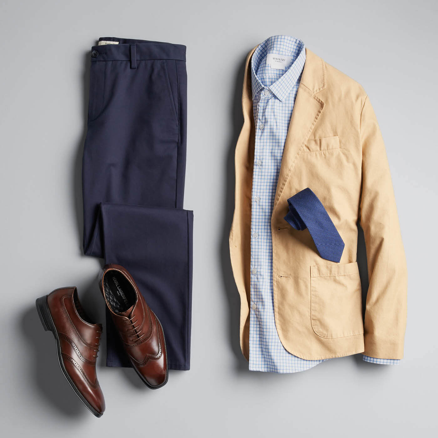 Featured image of post Mens Wedding Guest Attire Spring / The number one rule as a wedding guest is that you never ever want to overshadow either the bride or the groom.